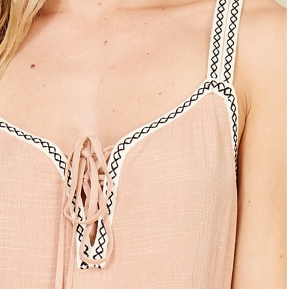 Annabelle NWT Flowy dressier ladies tank top - Picture 4 of 9